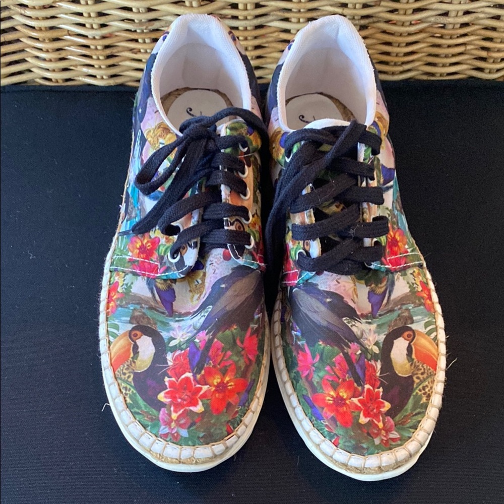 Free People Colorful Toucan Espadrille Sneakers Sz 8.5 LAST CALL 👋🏼